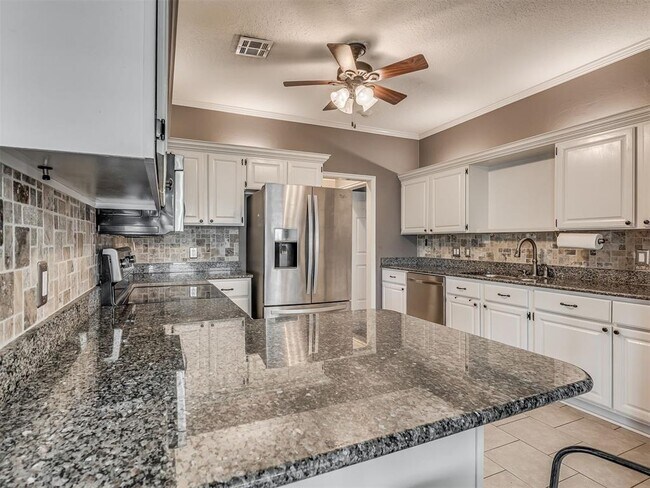 Building Photo - 2601 Ricks Trail