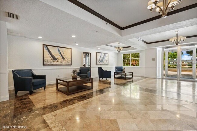 Building Photo - 1801 N Flagler Dr