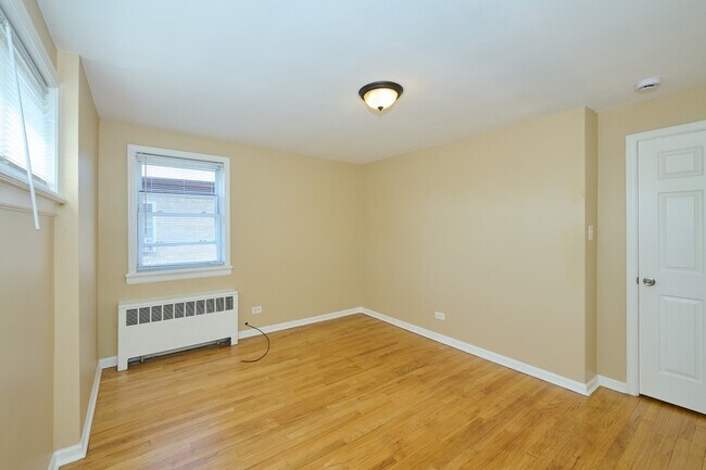 Building Photo - 2609 W Fitch Ave
