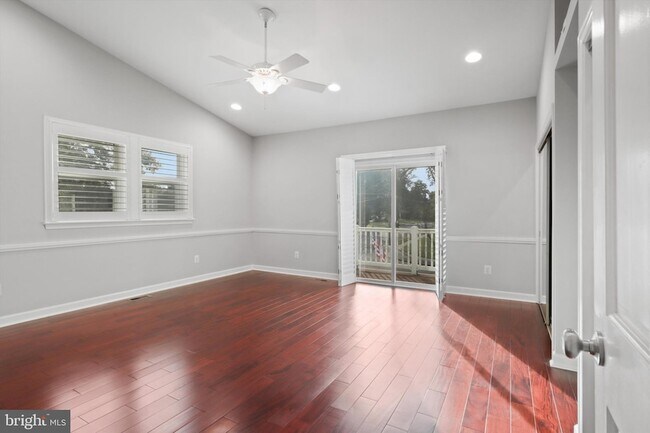 Building Photo - 5202 Garner St