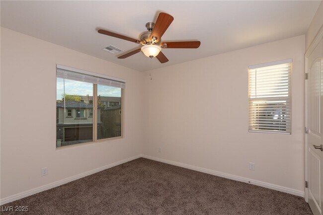Building Photo - 2926 Caxton Grove Dr