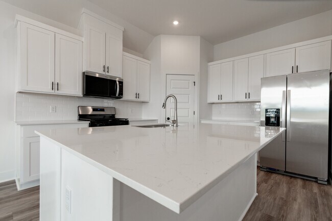Building Photo - 569 W Gosling Isle