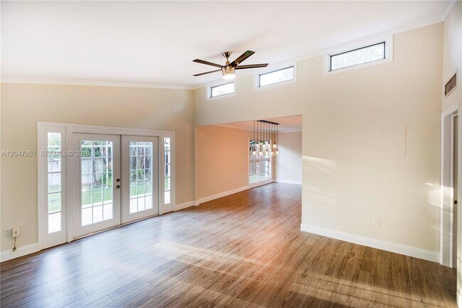 Building Photo - 5451 SW 80th St