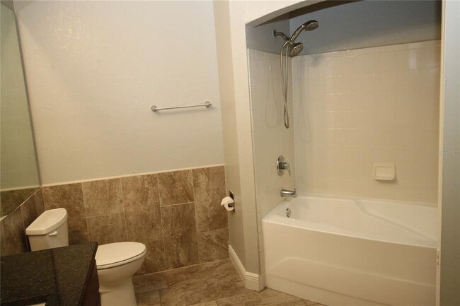 Building Photo - 107 Vista Verdi Cir