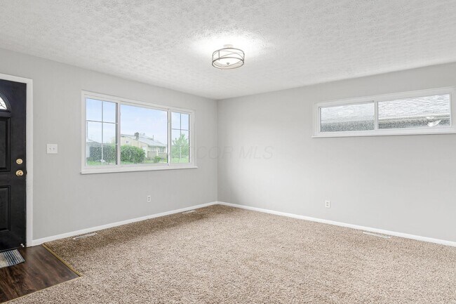 Building Photo - 4155 Dixie Ct