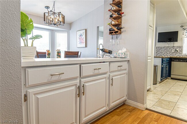Building Photo - 9009 Feather River Ct