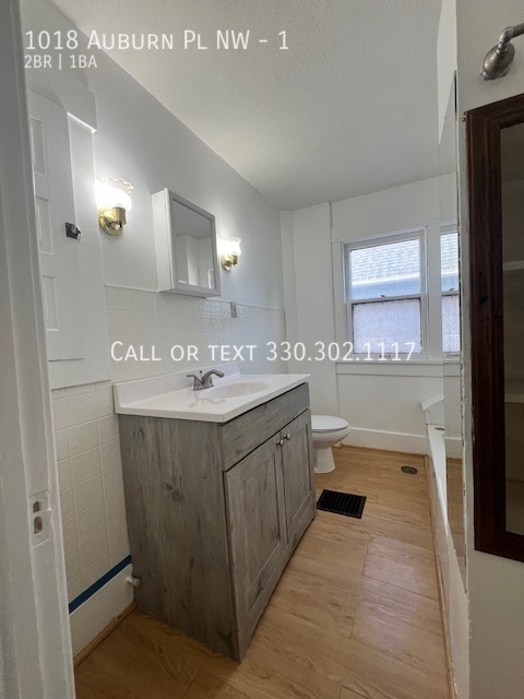 Building Photo - Two bedroom apartment for rent - Canton NW