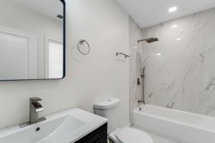 Building Photo - 6183 Hecla St