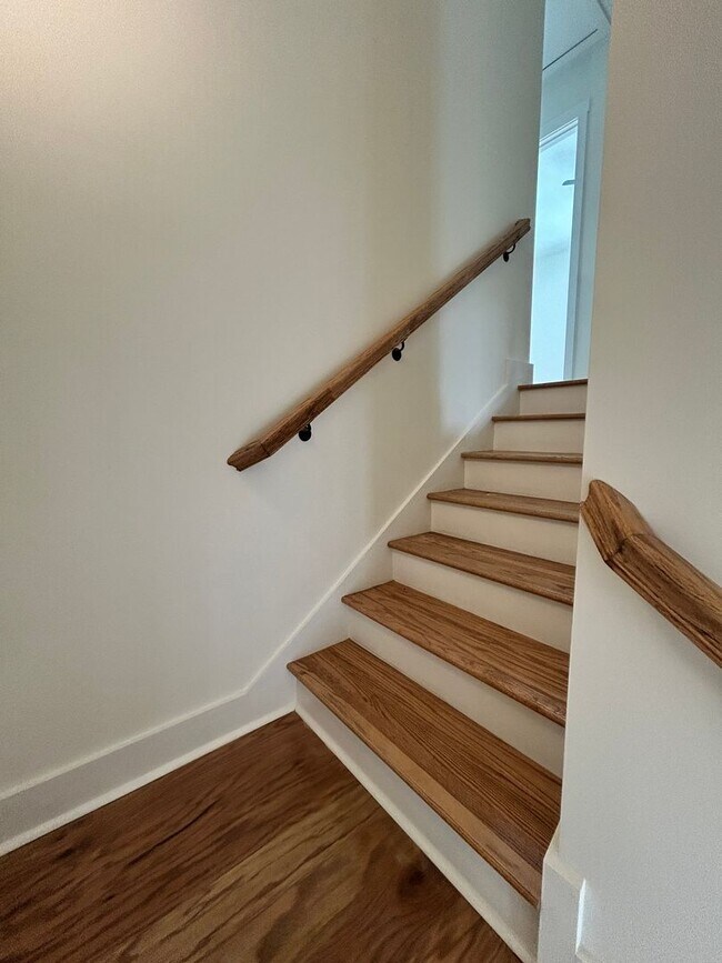 Building Photo - BRAND NEW Charming 3 Beds, 2.5 Baths in Hixson!