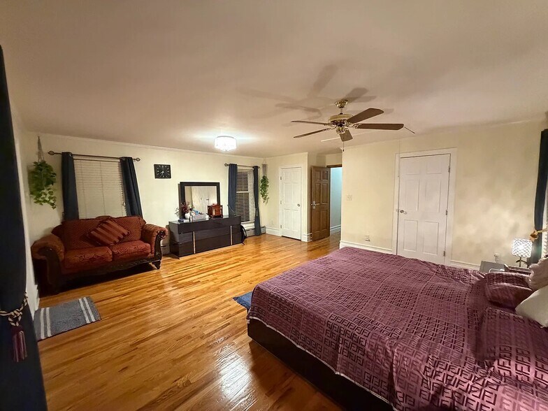 Building Photo - 3264 Middletown Rd