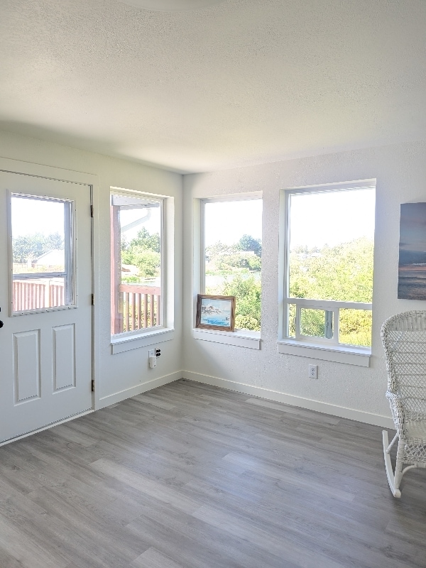 Building Photo - 871 Pheasant Ct SW