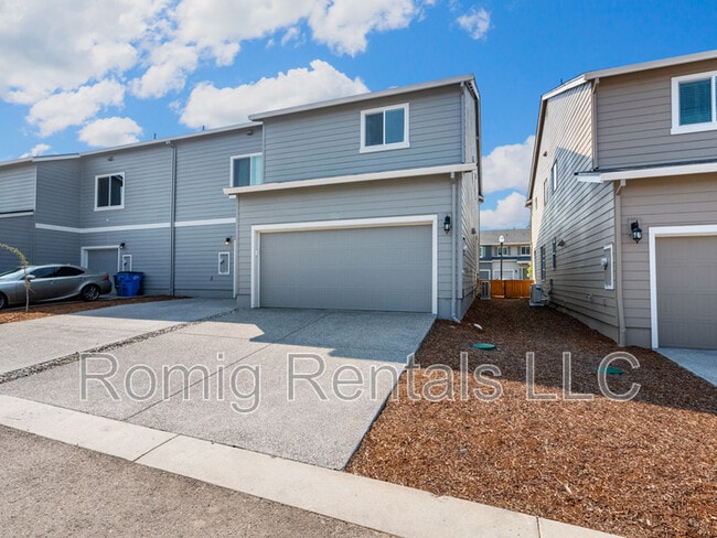 Building Photo - 11730 NE 21st Way