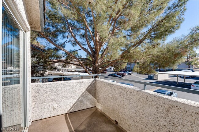 Building Photo - 5150 Mandalay Springs Dr