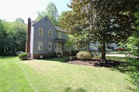 Building Photo - 2207 Birnam Woods Ct