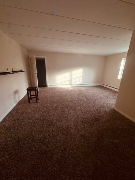 Building Photo - 216 N Monroe St