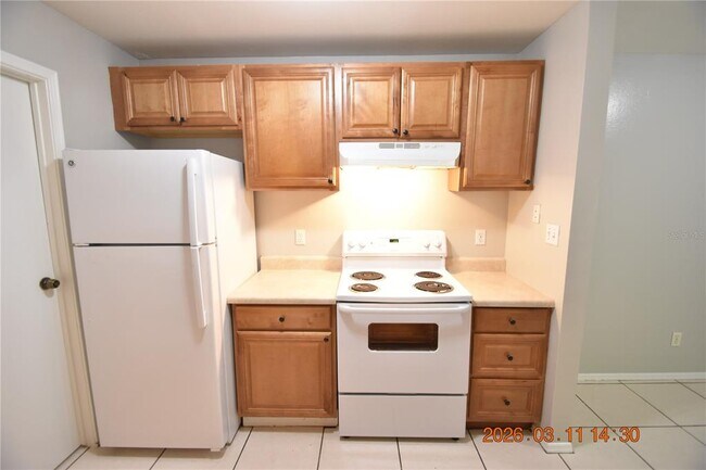 Building Photo - 1400 Gandy Blvd N