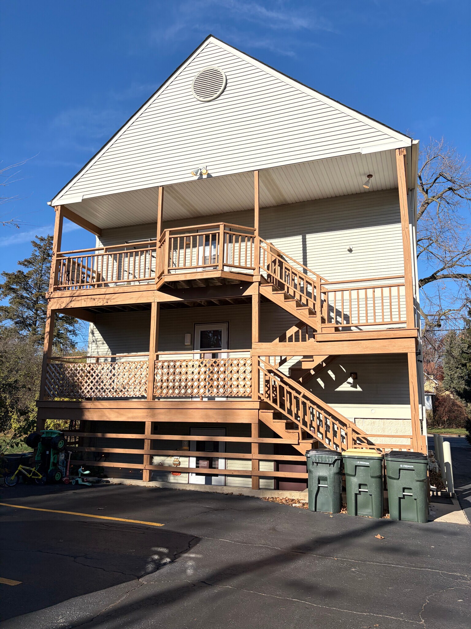Back of home, Balconies - 241 E Palatine Rd