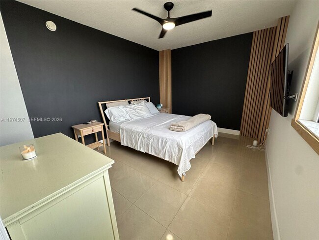 Building Photo - 1 Glen Royal Pkwy