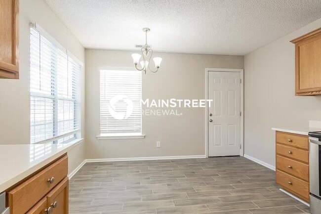 Building Photo - 3 Bedroom Pet-Friendly Home in CALERA, AL ...