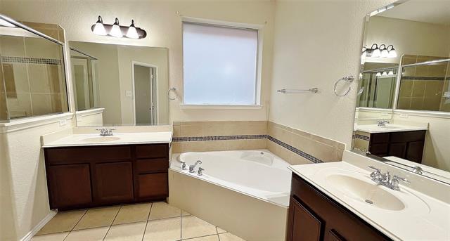 Building Photo - 10213 Crawford Farms Dr