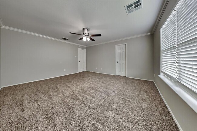 Building Photo - 3207 Trail Hollow Dr