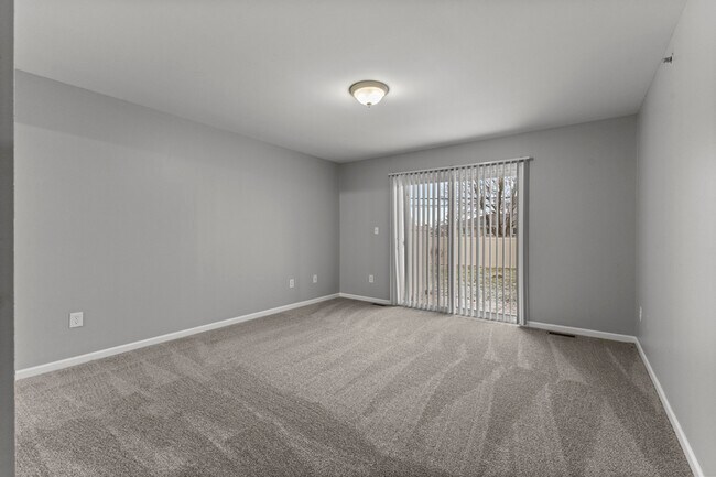 Building Photo - 13049 Turnberry Ct