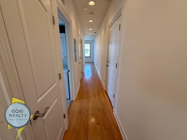 Building Photo - Belmont Cragin! 5201-5221 W Belmont Ave - 3148-3152 N Laramie Ave