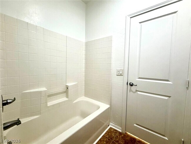 Building Photo - 6979 Painted Vista Ct