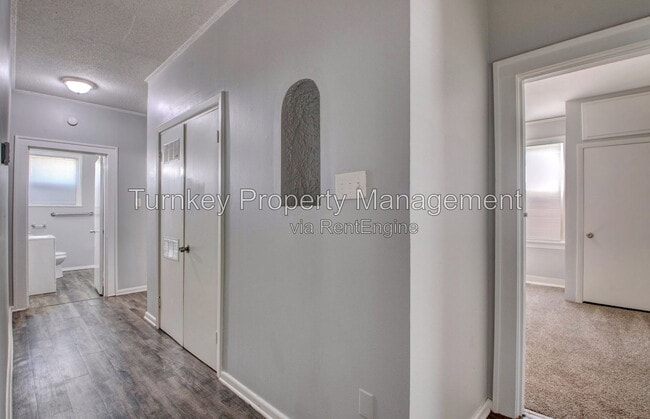 Building Photo - 1508 Sycamore St