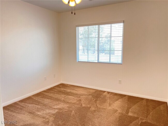Building Photo - 810 Socorro Song Ln