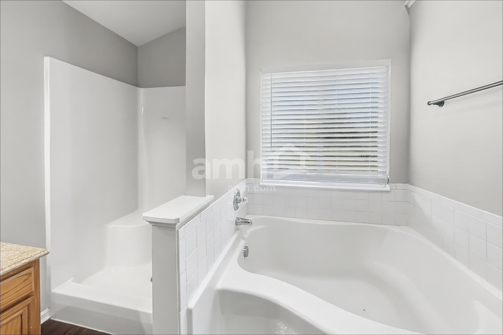 Building Photo - 10529 Williamswoods Dr