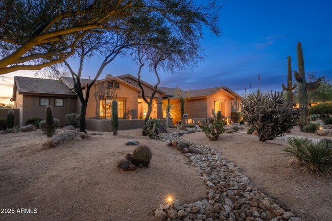 Building Photo - 5712 E Blue Sky Dr