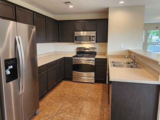 Building Photo - Home For Rent in Arbor Gardens-Gardnerville
