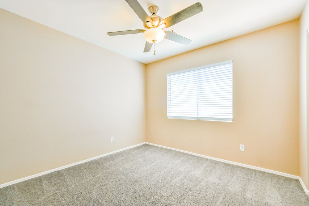 Building Photo - 803 S Chatsworth