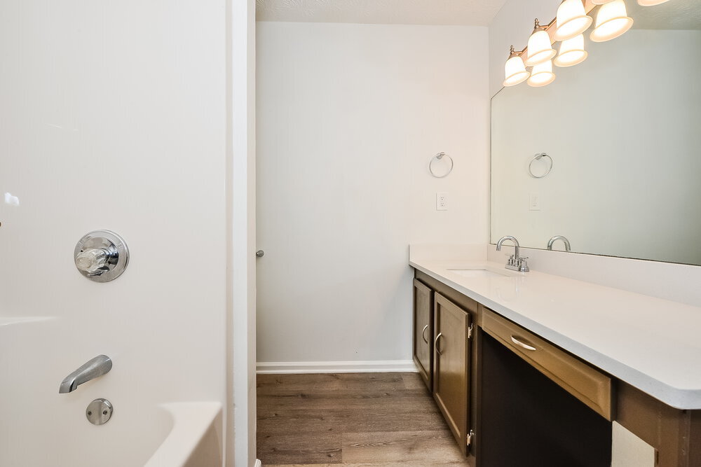 Building Photo - 5406 Cindy Ln SE