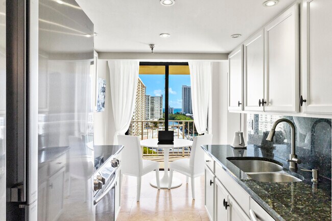 Building Photo - 290 174th St St