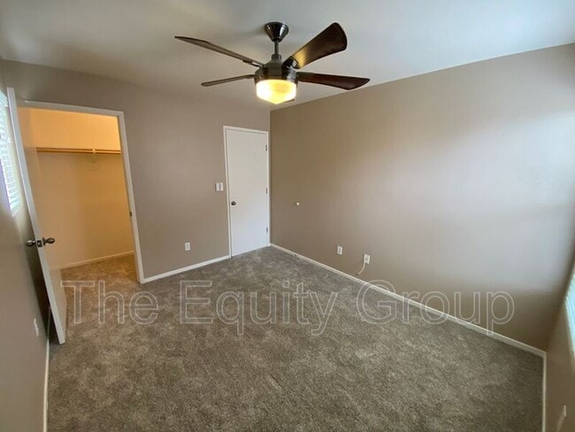 Building Photo - 4421 W Elkhorn Ave