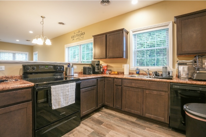 Building Photo - 126 S Beckman Dr