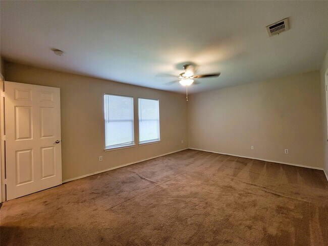 Building Photo - 1433 Kramer Ct