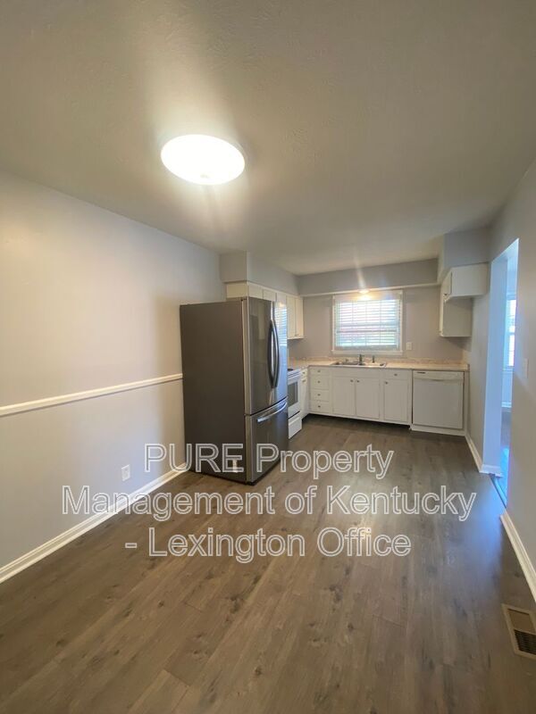 Building Photo - 2268 Winterberry Dr