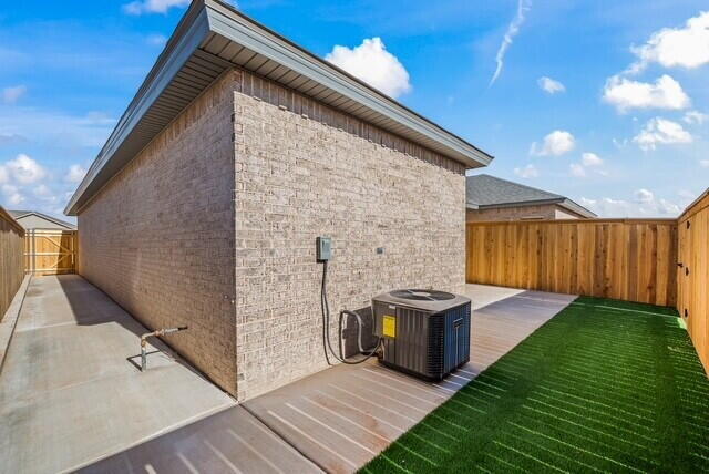 Building Photo - 1111 N 7th St