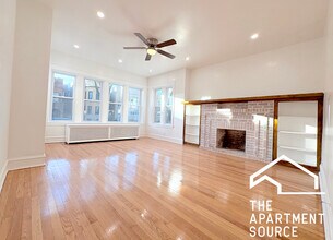 Building Photo - 5713 N Talman Ave