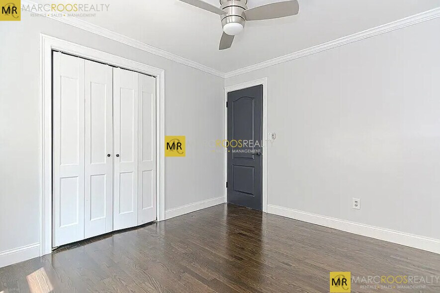 Building Photo - 237 Trenton St