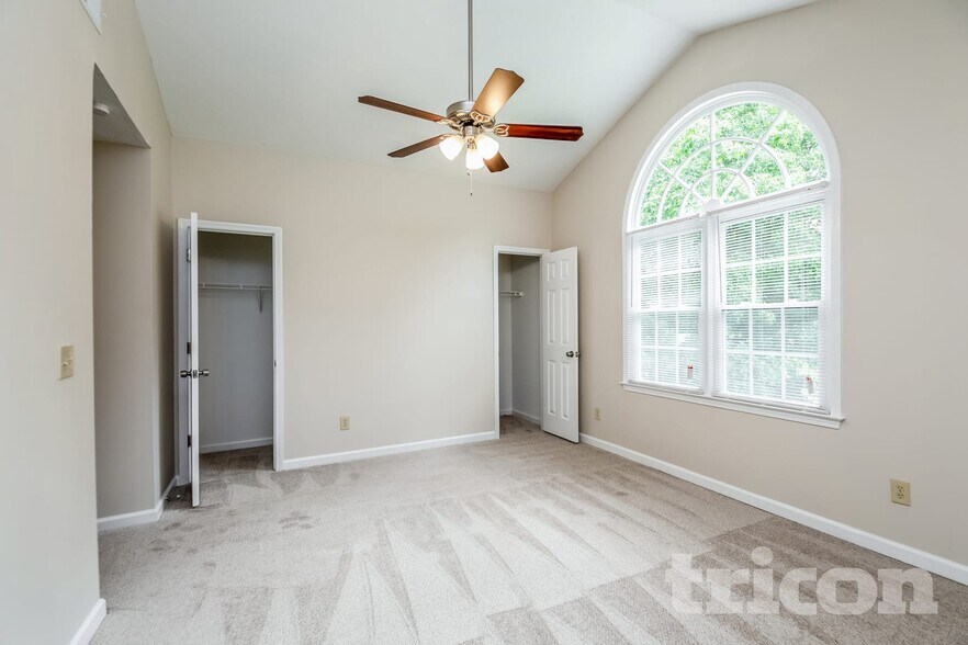 Building Photo - 3000 Water Brook Dr SW