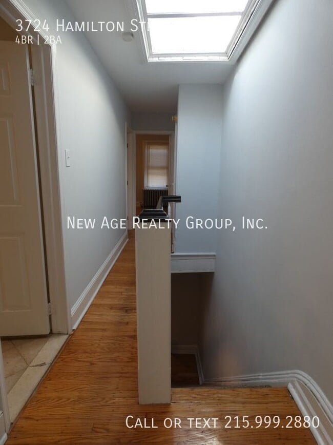 Building Photo - 3724 Hamilton St