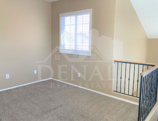 Building Photo - 4321 E Jasper Dr