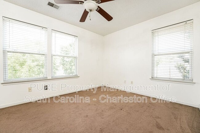 Building Photo - 3891 Four Poles Park Dr