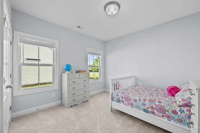 Building Photo - 85 E Hennings Wy