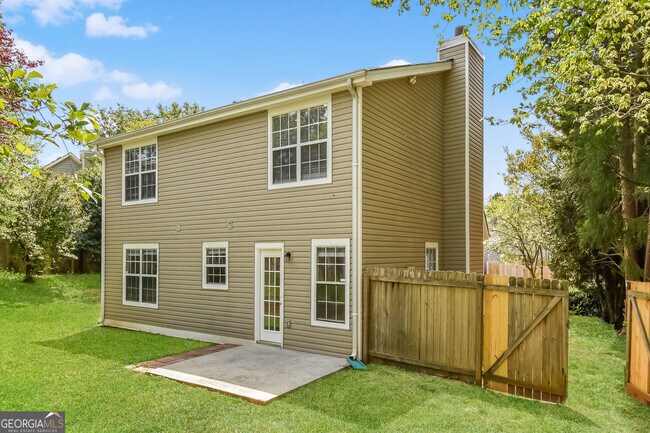 Building Photo - 412 Windstream Dr SW