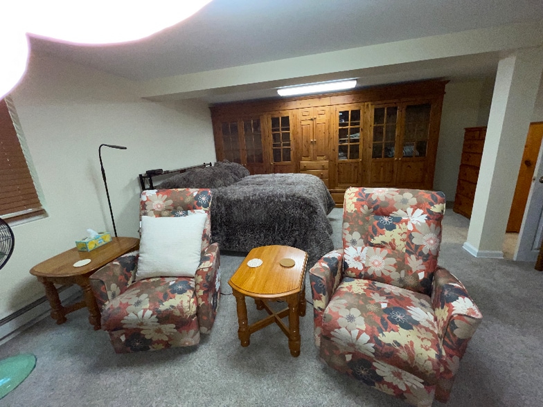 Building Photo - 241 Wedgewood Cir